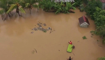 Madagascar: passagem de tufão deixa 18 mortos e 20 mil desabrigados (Reprodução | RECORD)